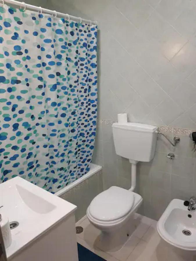 Al - Comfortable House Faro Bagian luar foto