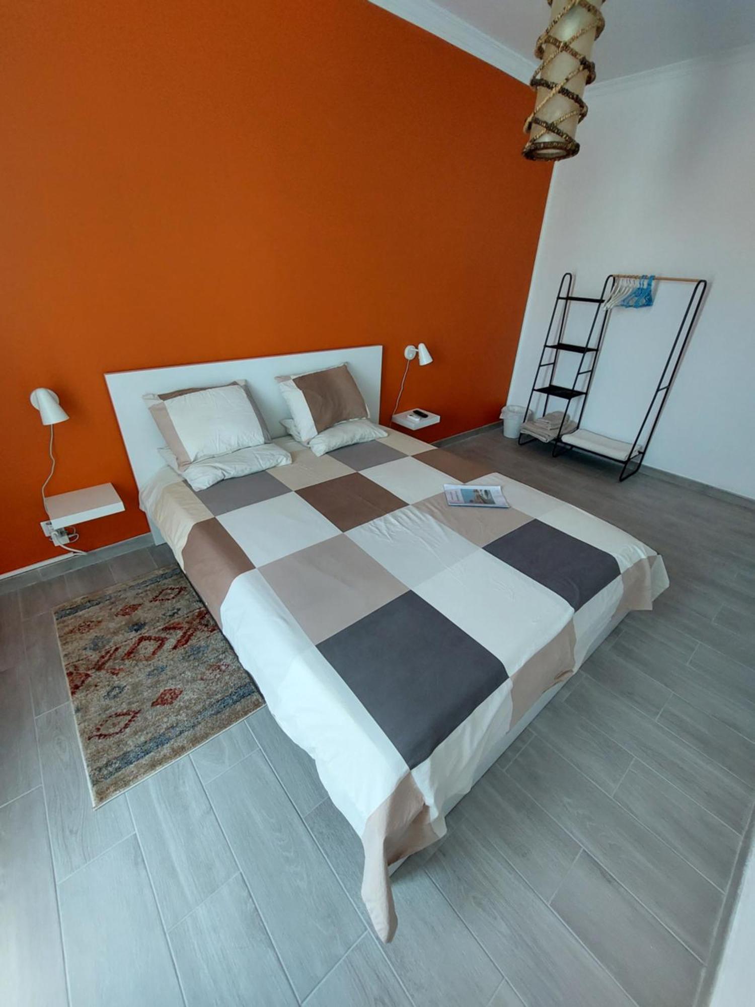 Al - Comfortable House Faro Bagian luar foto